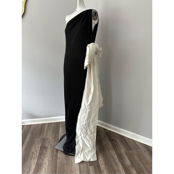 NWT Daniele Carlotta Sleeveless Colorblock One Shoulder Gown Black Ivory Size XS - Picture 5 of 12